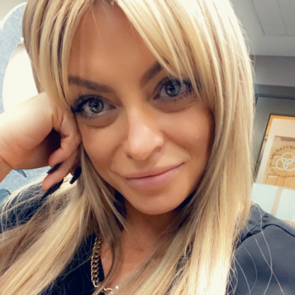 Meet your Posher, Heather